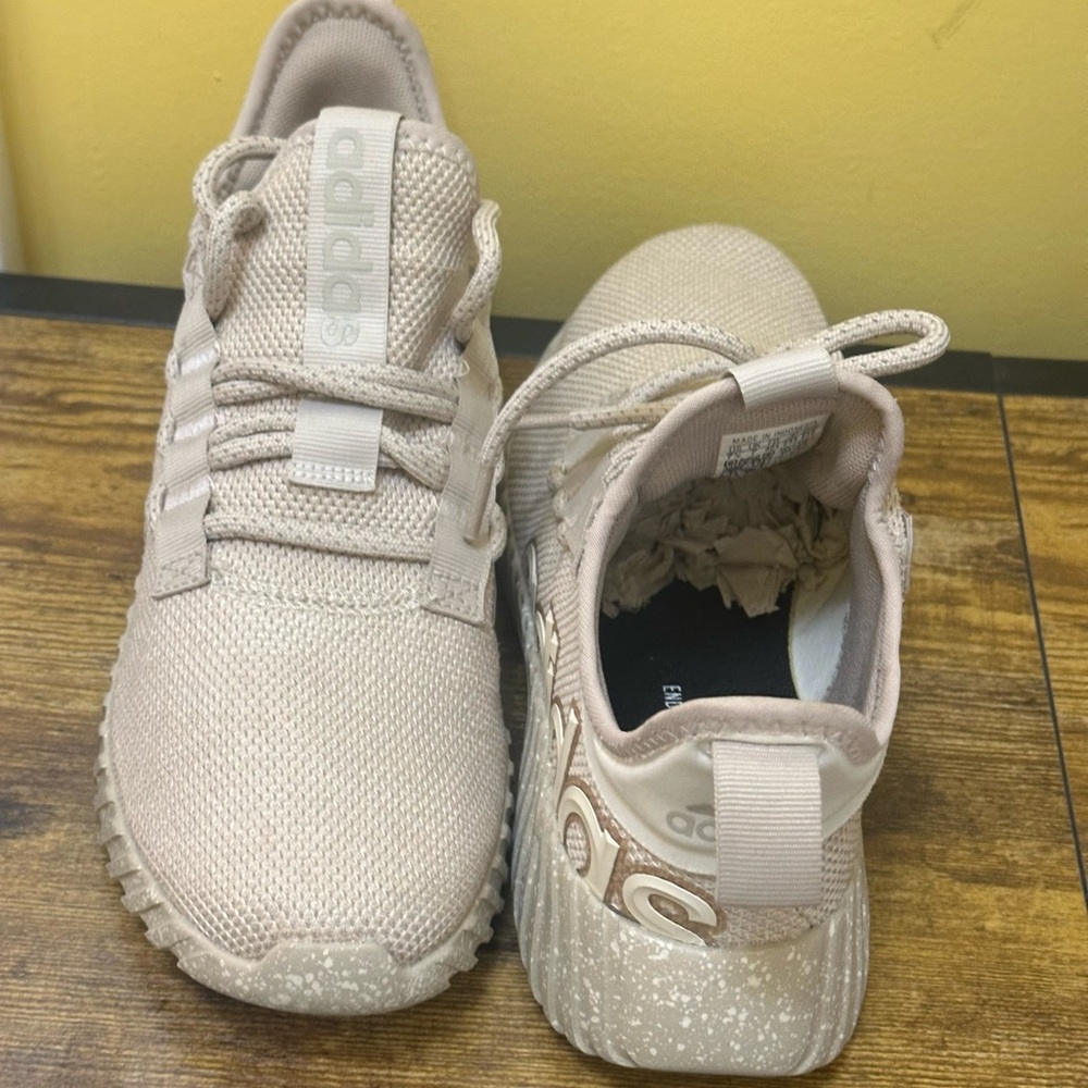 adidas Athletic Shoes in Light Beige